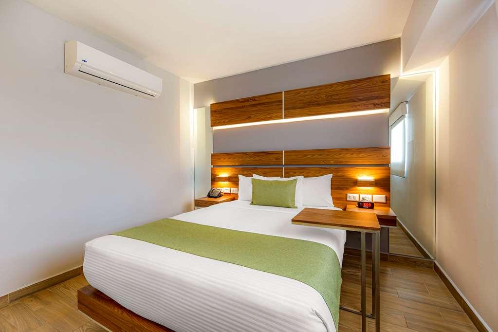 Sleep Inn كويريتارو الغرفة الصورة